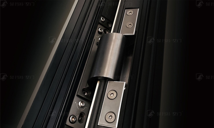 蒙玛特铸铝门 | 大繁至简，却又重塑惊艳